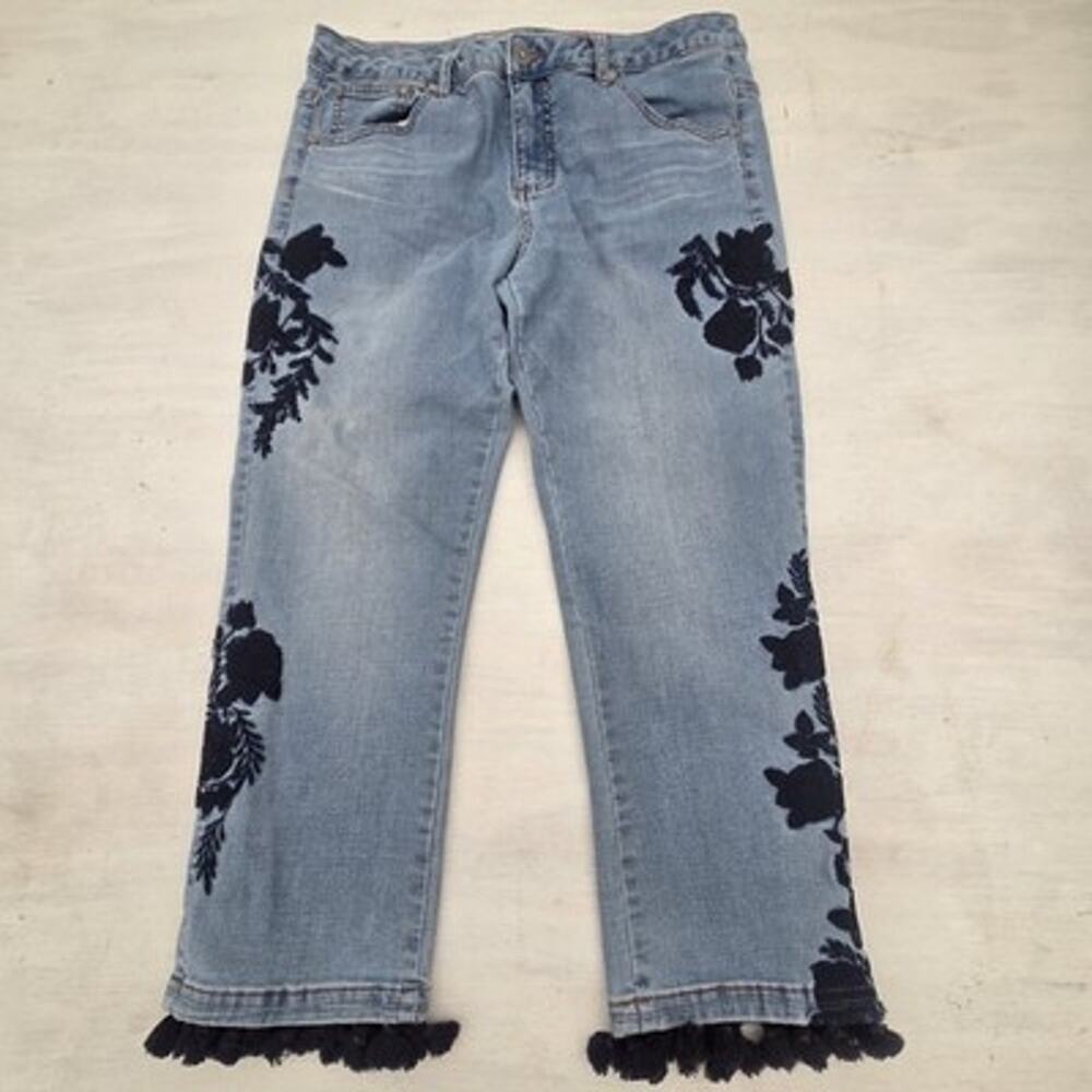 V Cristina Women’s Embroidered Jeans Floral Size 12 Distressed Tassle Hem